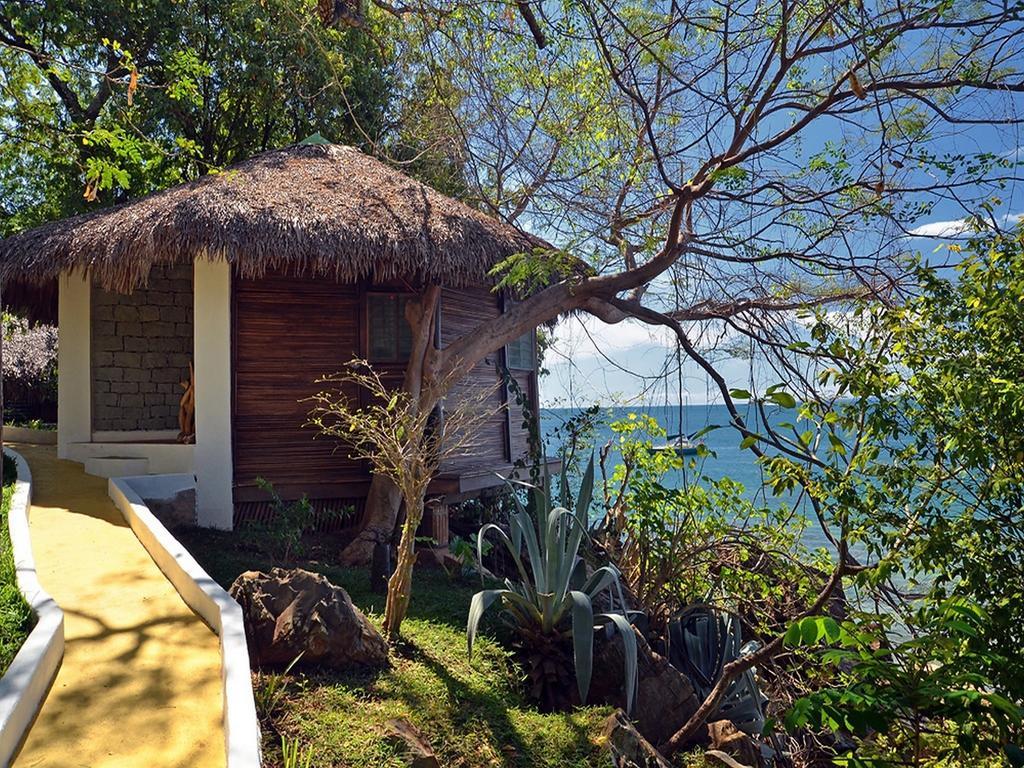 Auberge Le Maki Lodge Ampangorinana Camera foto
