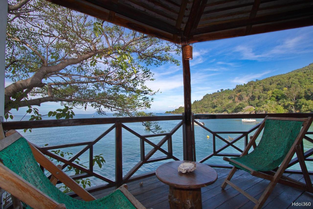 Auberge Le Maki Lodge Ampangorinana Esterno foto